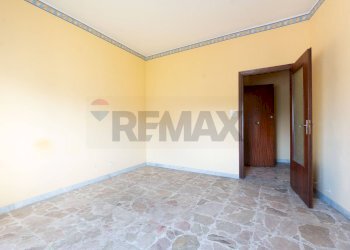 Stanza vuota - Apartment via Vincenzo Bellini
 
68, Valverde - photo 5