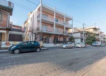 Edificio all\'aperto - Apartment via Vincenzo Bellini
 
68, Valverde - photo 21