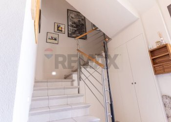 Scale - Villa via San Marco
 
3, Calatabiano - foto 10