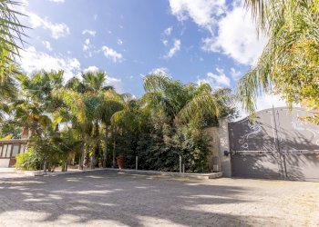 Edificio all\'aperto - Villa via San Marco
 
3, Calatabiano - foto 135