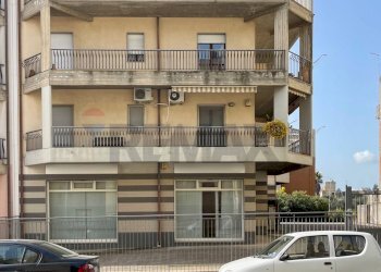 Edificio all\'aperto - Magazzino Viale Autonomia
 
18, Caltagirone - foto 1