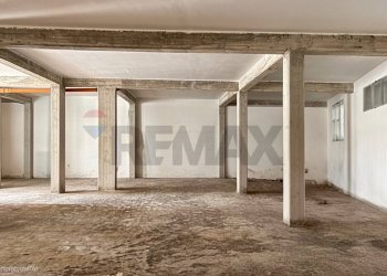 Parcheggio - Magazzino Viale Autonomia
 
18, Caltagirone - foto 12