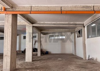 Parcheggio - Magazzino Viale Autonomia
 
18, Caltagirone - foto 13