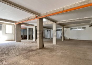 Parcheggio - Magazzino Viale Autonomia
 
18, Caltagirone - foto 18