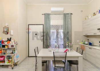 Sala da pranzo - Two-room apartment Via Napoli
 
16, Aci Castello - photo 4