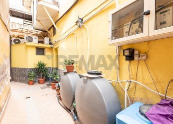 Terrazza - Casa semi indipendente Via Bambino
 
63, Catania - foto 4