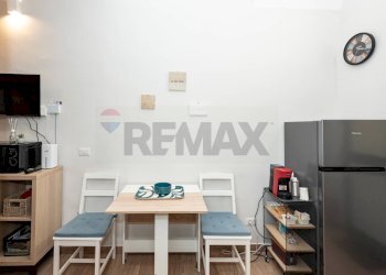 Sala da pranzo - Casa semi indipendente Via Bambino
 
63, Catania - foto 12