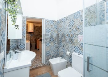 Bagno - Casa semi indipendente Via Bambino
 
63, Catania - foto 32
