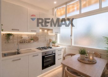 Cucina - Monolocale Via porticato
 
2, Giardini-Naxos - foto 2