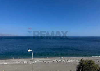 Vista dell\'acqua - Casa indipendente Scaletta Zanclea - foto 1