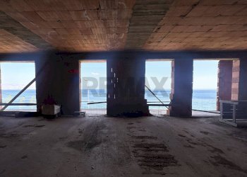 Stanza vuota - Casa indipendente Scaletta Zanclea - foto 7