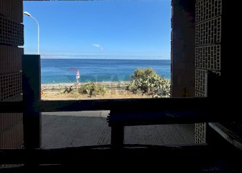 Vista dell\'acqua - Casa indipendente Scaletta Zanclea - foto 16