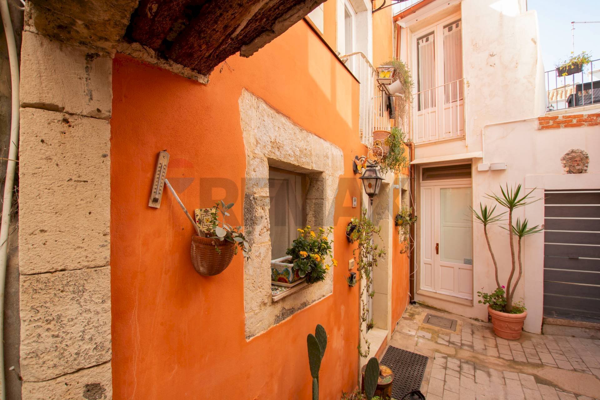 Casa all\'aperto - Casa indipendente Via Vittorio Veneto
 
163, Siracusa - foto 3