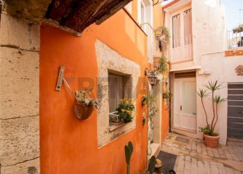 Casa all\'aperto - Casa indipendente Via Vittorio Veneto
 
163, Siracusa - foto 3