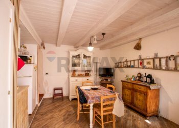 Sala da pranzo - Casa indipendente Via Vittorio Veneto
 
163, Siracusa - foto 14