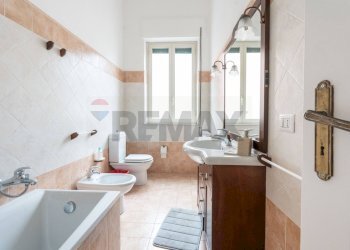 Bagno - Independent house Via Messina
 
175, Bronte - photo 15