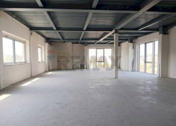 Parcheggio - Office Viale dell'Unità d'Italia
 
snc, Enna - photo 2