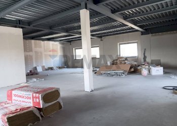 Parcheggio - Office Viale dell'Unità d'Italia
 
snc, Enna - photo 12