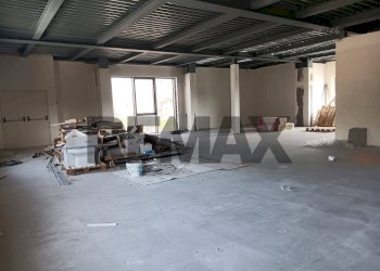 Parcheggio - Ufficio Viale dell'Unità d'Italia
snc, Enna - foto 24