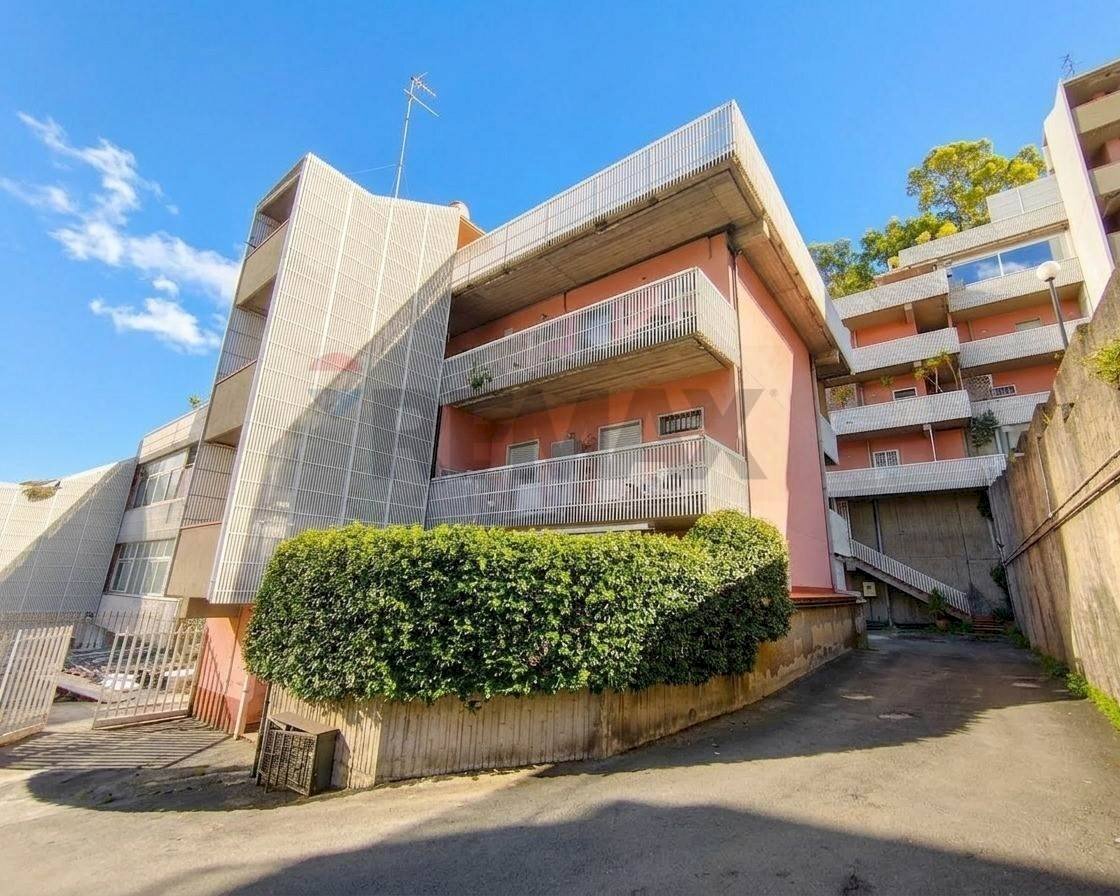 Edificio all\'aperto - Apartment via Mauro Maugeri
 
17, Aci Castello - photo 2