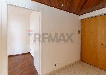 Hall / corridoio - Apartment via Mauro Maugeri
 
17, Aci Castello - photo 4