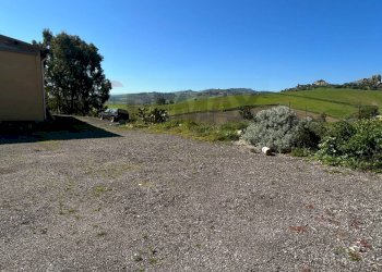 Vista delle montagne - Magazzino Contrada Gulfi, Caltanissetta - foto 7