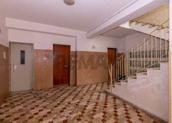 Ricezione / Lobby - Appartamento via Forlanini
 
101, Catania - foto 3