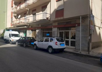 Edificio all\'aperto - Locale Commerciale Viale Trieste
 
51, Caltanissetta - foto 1
