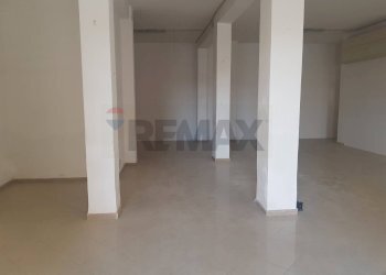 Stanza vuota - Locale Commerciale Viale Trieste
 
51, Caltanissetta - foto 5