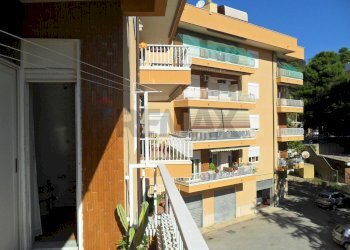 Edificio all\'aperto - Appartamento Via Filippo Paladini
 
158, Caltanissetta - foto 2