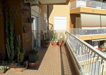 Balcone - Appartamento Via Filippo Paladini
 
158, Caltanissetta - foto 3