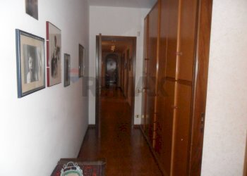 Hall / corridoio - Appartamento Via Filippo Paladini
 
158, Caltanissetta - foto 36