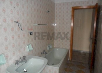 Bagno - Appartamento Via Carnevale
 
9, Caltanissetta - foto 35