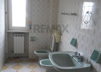 Bagno - Appartamento Via Carnevale
 
9, Caltanissetta - foto 36