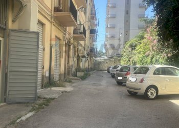 Edificio all\'aperto - Appartamento Piazza Martiri D'Ungheria
 
9, Caltanissetta - foto 10