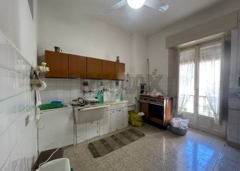 Cucina - Appartamento Piazza Martiri D'Ungheria
 
9, Caltanissetta - foto 22