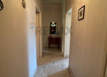 Hall / corridoio - Appartamento Piazza Martiri D'Ungheria
 
9, Caltanissetta - foto 39