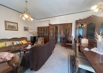 Sala da pranzo - Appartamento VIA CARNEVALE
 
9, Caltanissetta - foto 5