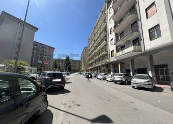 Edificio all\'aperto - Appartamento VIA CARNEVALE
 
9, Caltanissetta - foto 8