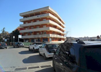 Edificio all\'aperto - Office via carlo pisacane
32, Caltanissetta - photo 8