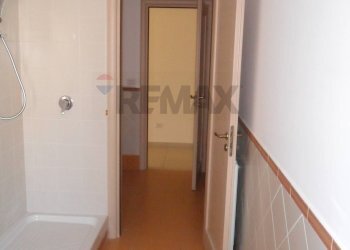 Bagno - Office via carlo pisacane
32, Caltanissetta - photo 36