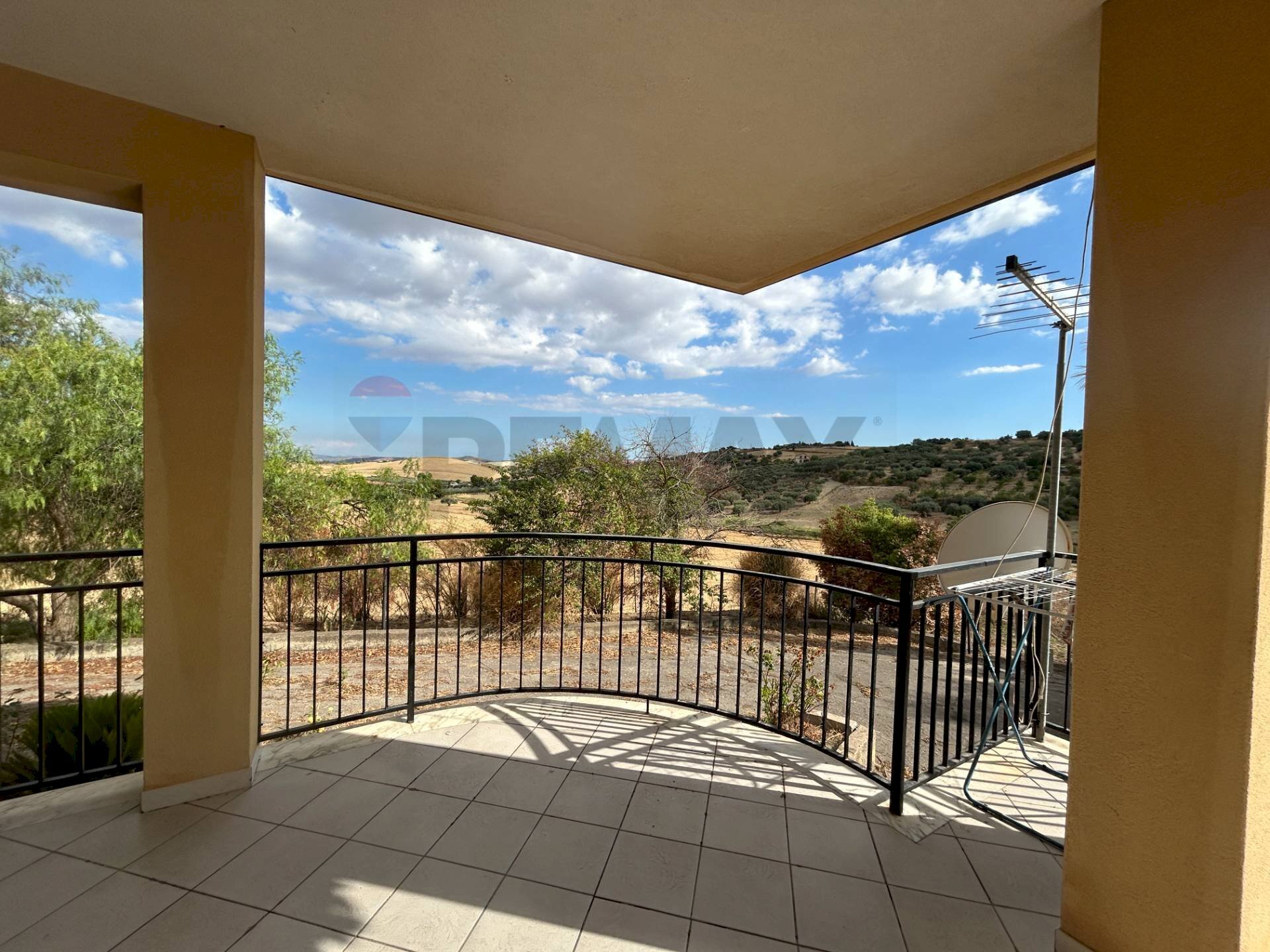 Balcone - Villa Contrada Favarella Bassa, Caltanissetta - photo 1