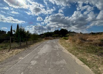 Vista delle montagne - Villa Contrada Favarella Bassa, Caltanissetta - photo 10