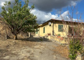 Casa all\'aperto - Villa Contrada Favarella Bassa, Caltanissetta - photo 81