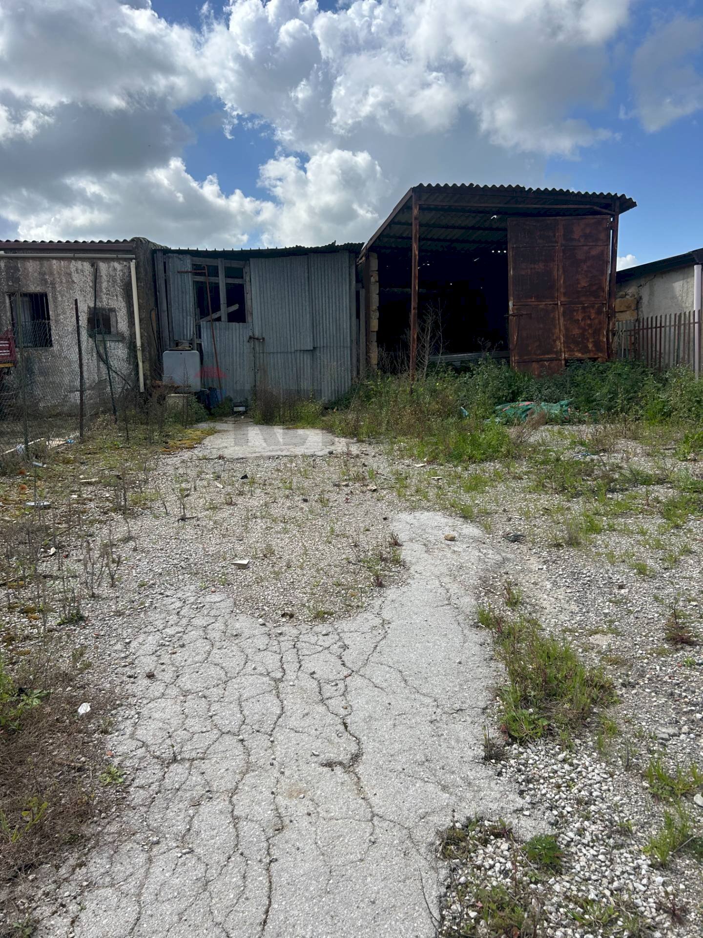 Casa all\'aperto - Magazzino Contrada Calderaro, Caltanissetta - foto 1