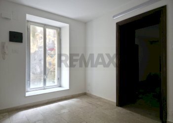 Stanza vuota - Bilocale corso umberto
 
73, Acireale - foto 6