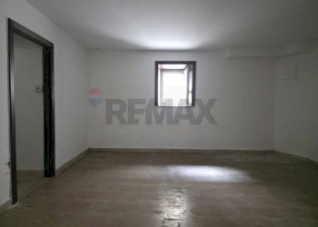 Stanza vuota - Bilocale corso umberto
 
73, Acireale - foto 7