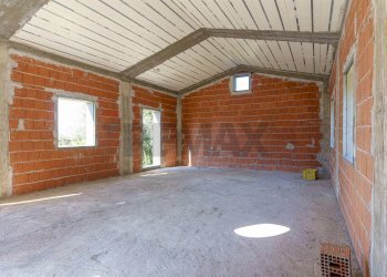 Parcheggio - Monolocale CONTRADA VALLONE ROSSO
 
SNC, Biancavilla - foto 7