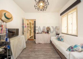 Soggiorno - Villa Via Empedocle, Aci Castello - foto 13