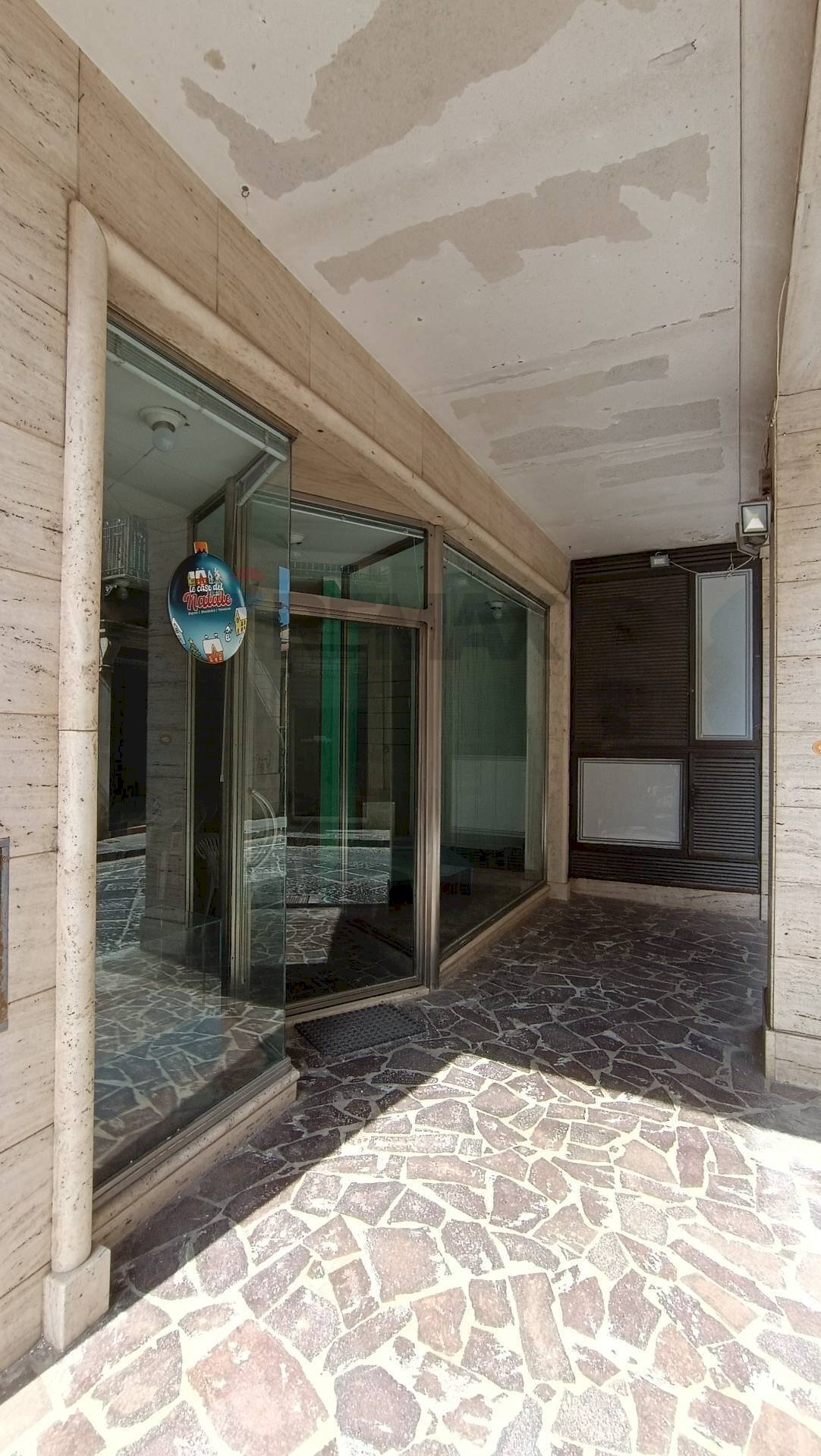 Terrazza - Commercial Premises Via Roma
253, Enna - photo 3